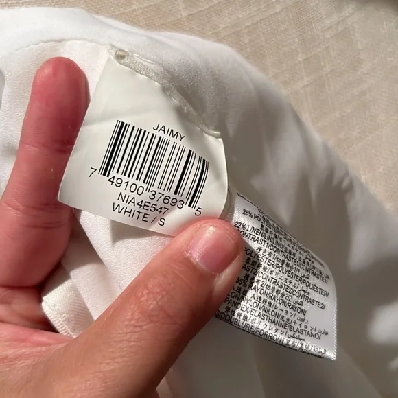 BCBG MAX AZRIA JAIMY BLAZER - Picture 6 of 6